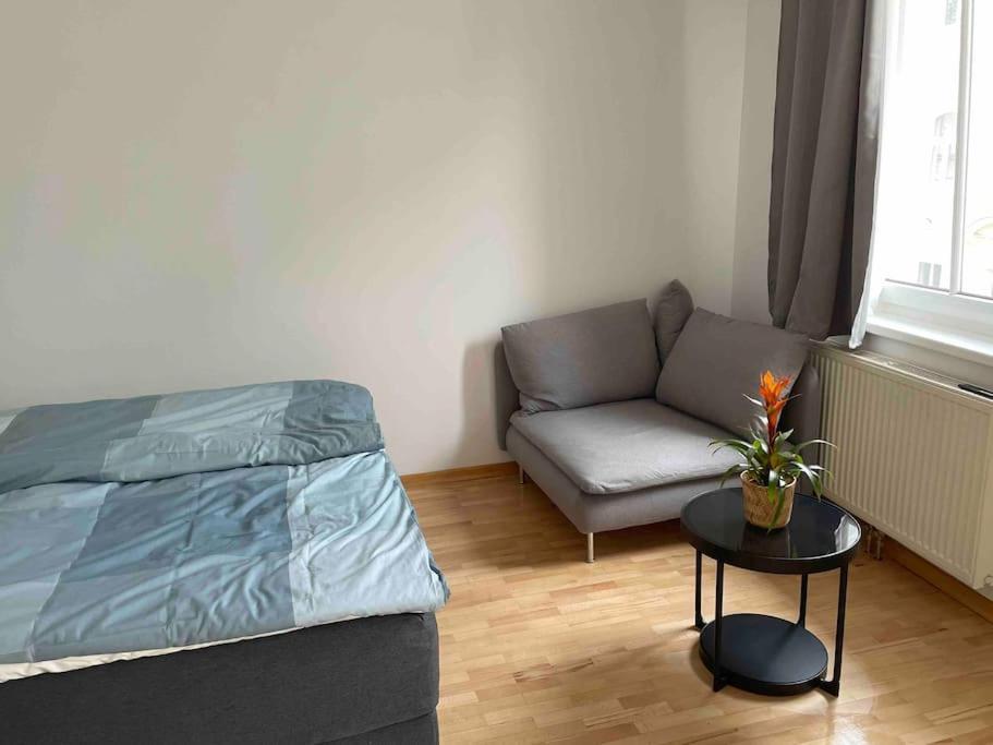 Apartment Next To Mariahilferstrasse Wiedeń Zewnętrze zdjęcie